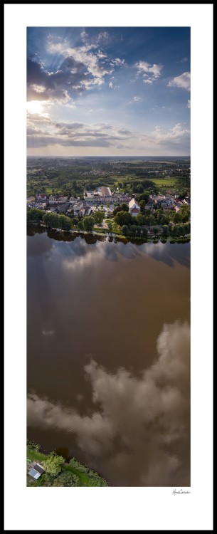 Fotografia panoramiczna z drona
Tytuł: Więcbork (WIECB-0270a) 
Autor: Marek Czarnecki
© Wszelkie prawa zastrzeżone.
www.fotogallery.eu