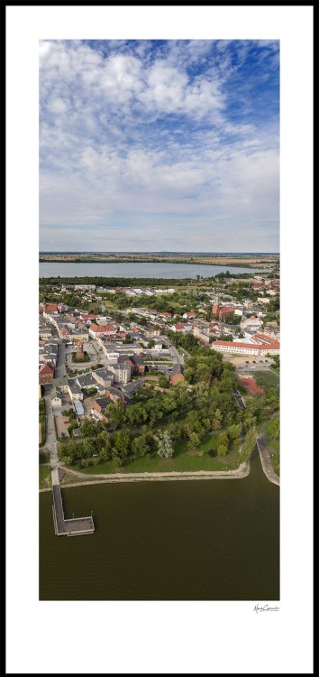 Fotografia panoramiczna z drona
Tytuł: Żnin (ZN-0235) 
Autor: Marek Czarnecki
© Wszelkie prawa zastrzeżone.
www.fotogallery.eu