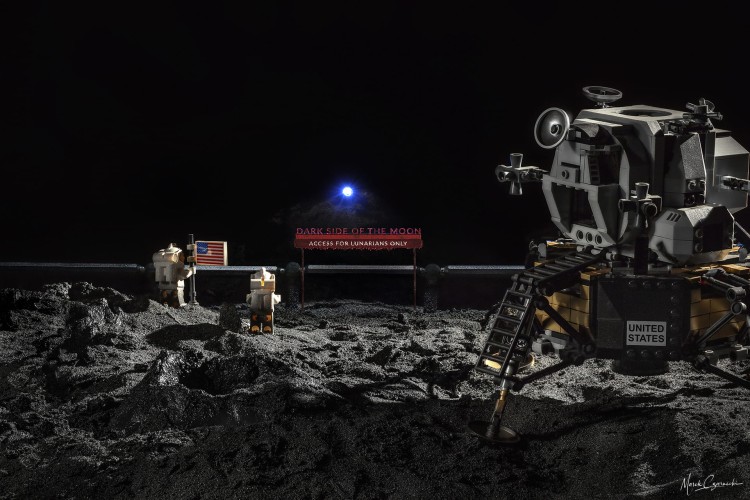 09 - Dark Side of the Moon-Marek-Czarnecki.jpg